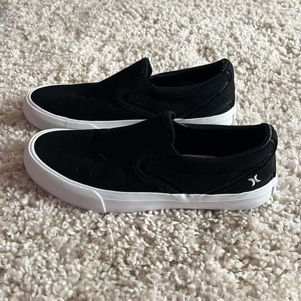Hurley Black Slip Ons